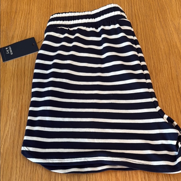 Crown & Ivy Navy and White Striped Women's Shorts - Picture 5 of 6